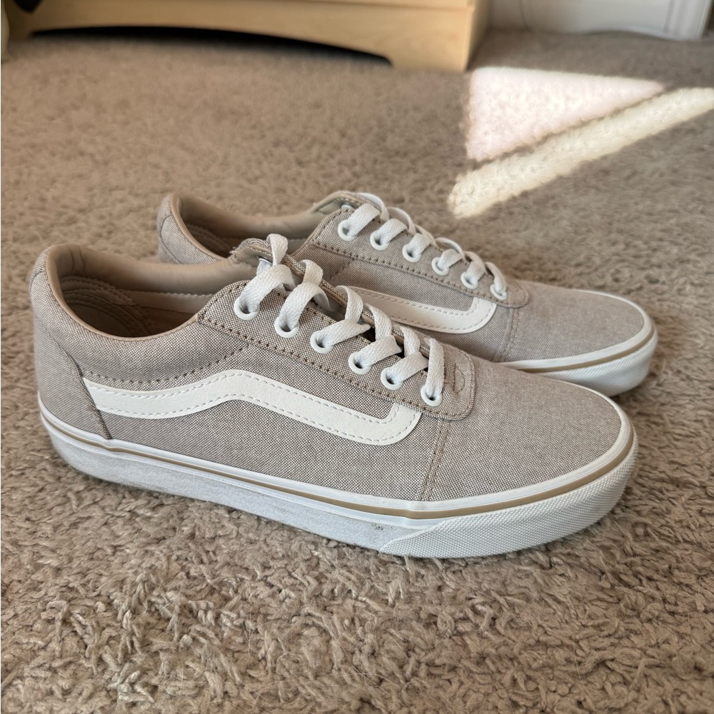 Vans Sneakers Women’s 8